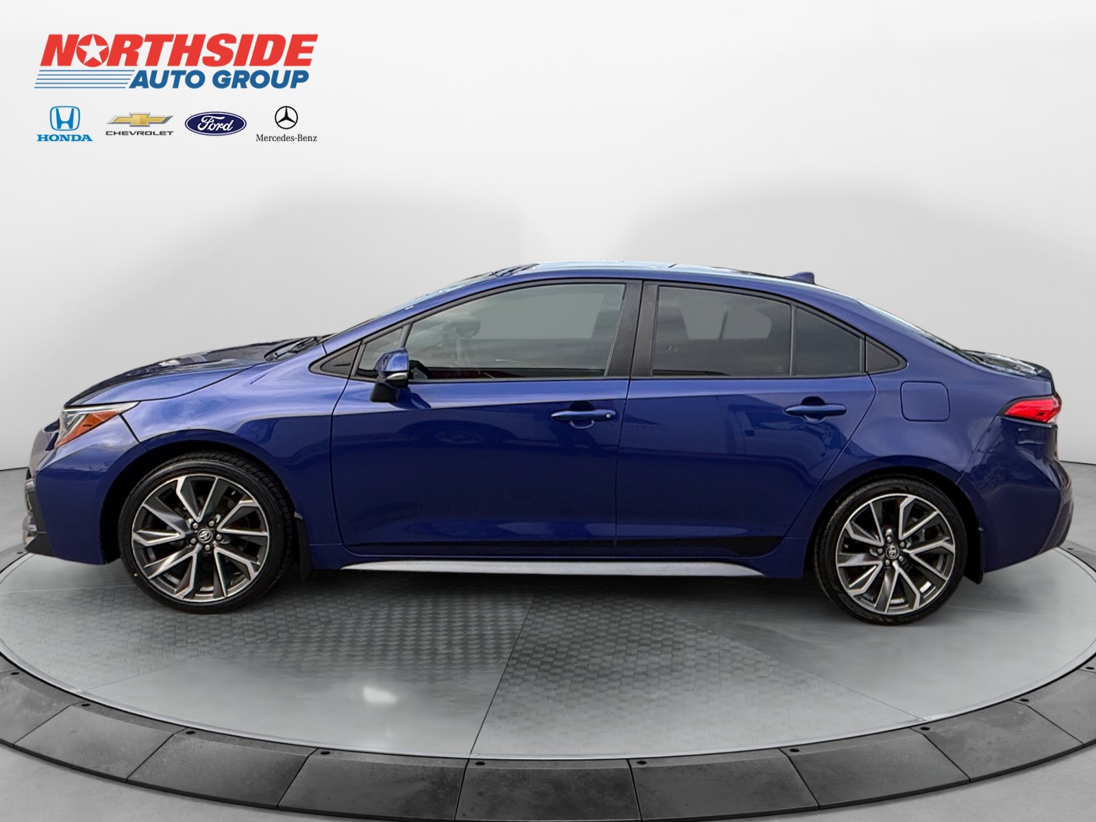 Used 2022 Toyota Corolla SE FWD image 4