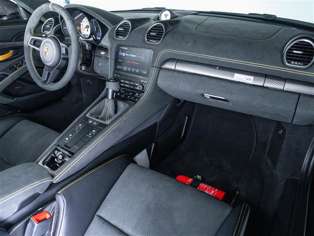 Certified 2025 Porsche 718 Cayman GT4 RS image 16