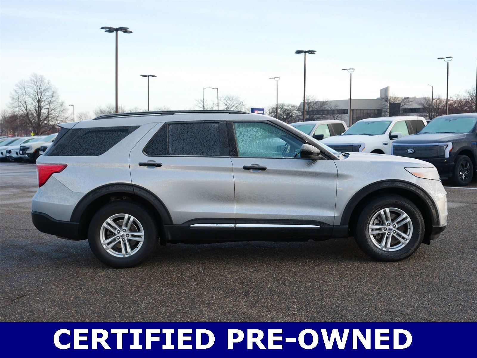 Certified 2020 Ford Explorer XLT w/ Equipment Group 202A image 6