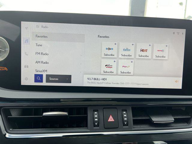 Certified 2023 Lexus ES 350 Ultra Luxury w/ Accessory Package (Z1) image 14