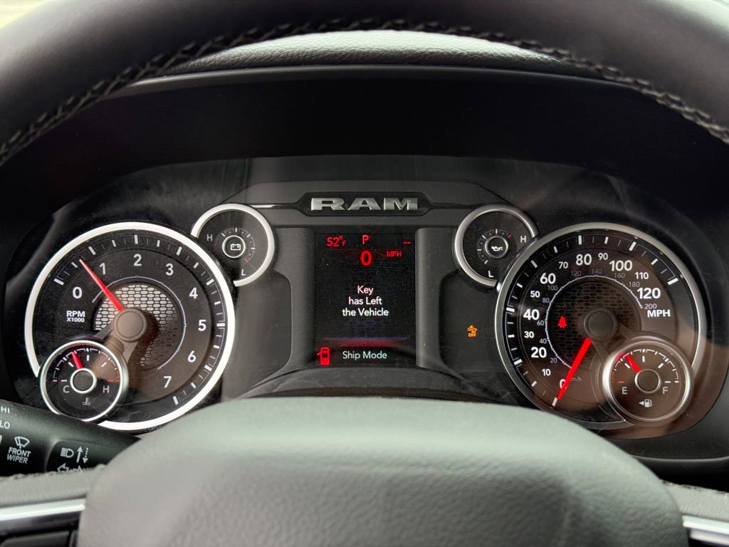New 2026 RAM 1500 Big Horn w/ Night Edition AWD/4WD image 17
