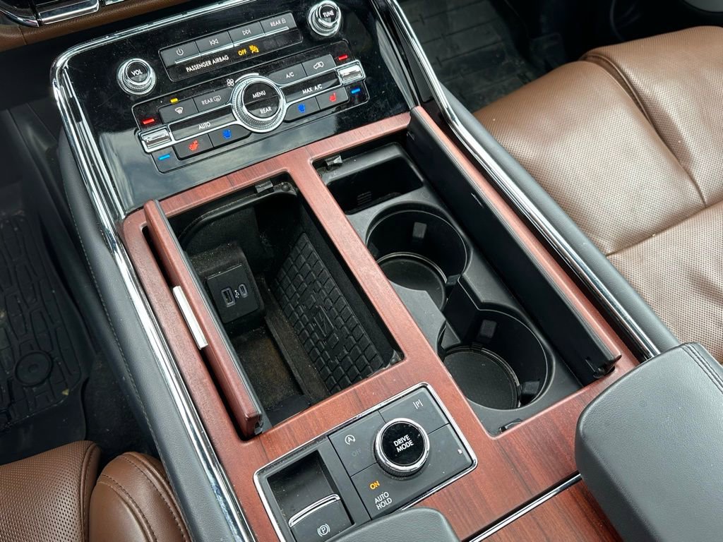 Used 2023 Lincoln Navigator L Reserve image 37