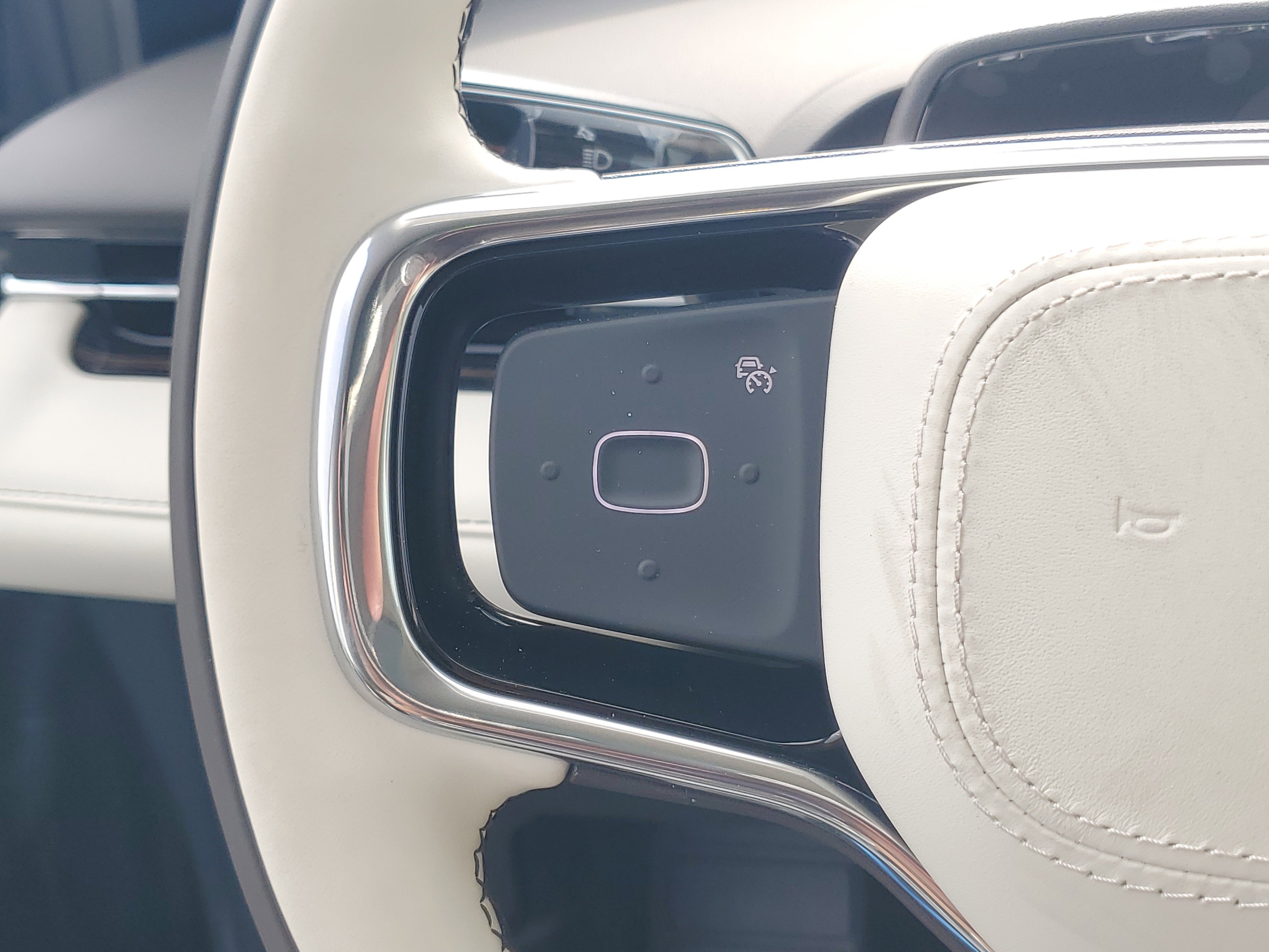 New 2026 Lincoln Nautilus Black Label AWD/4WD image 17
