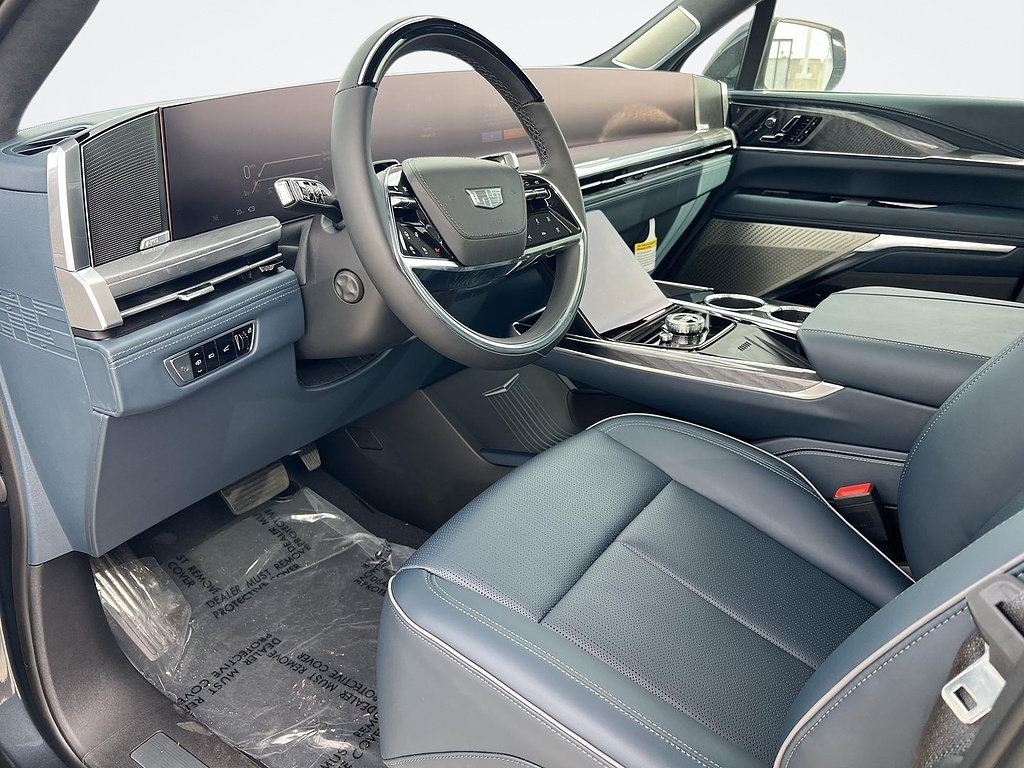 New 2025 Cadillac Escalade IQ Luxury 2 AWD/4WD image 9