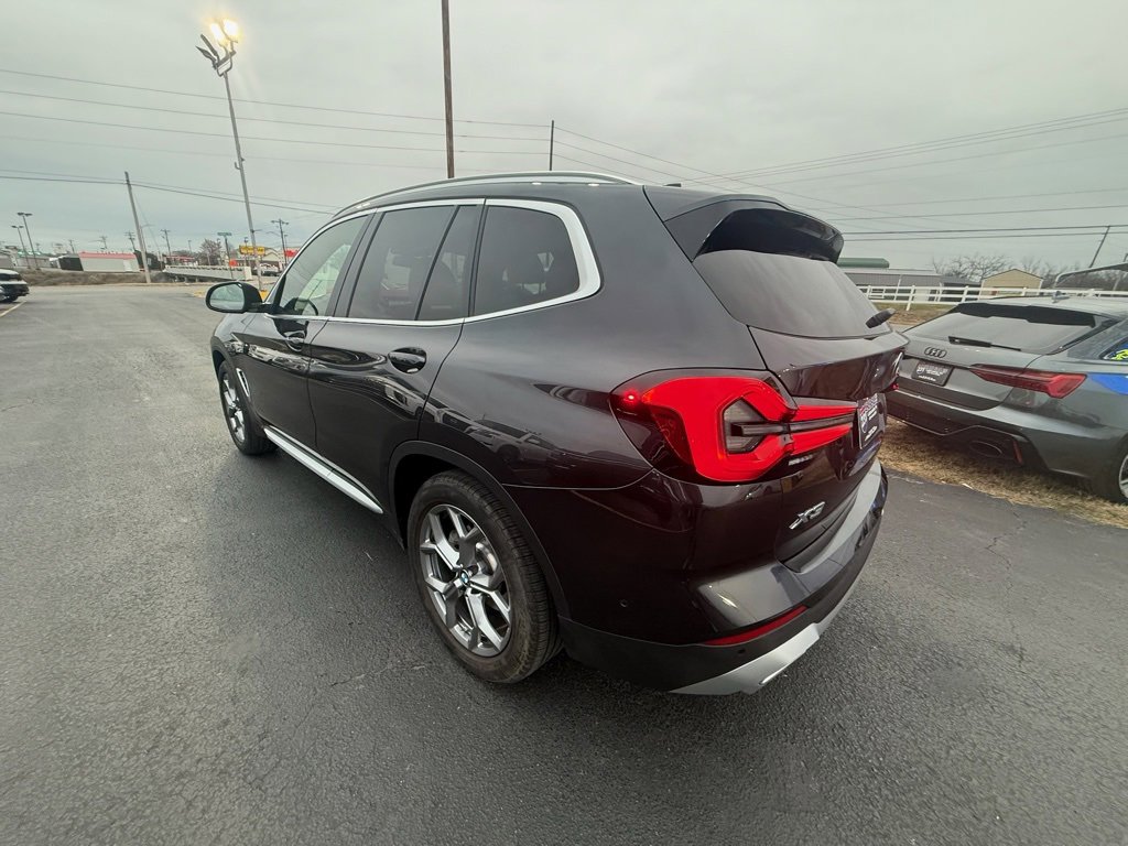Used 2023 BMW X3 sDrive30i w/ Premium Package image 5