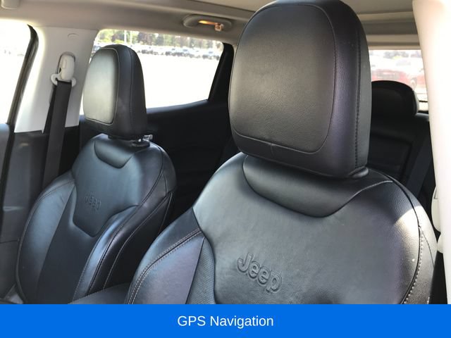 Used 2018 Jeep Compass Limited w/ Navigation Group AWD/4WD image 4
