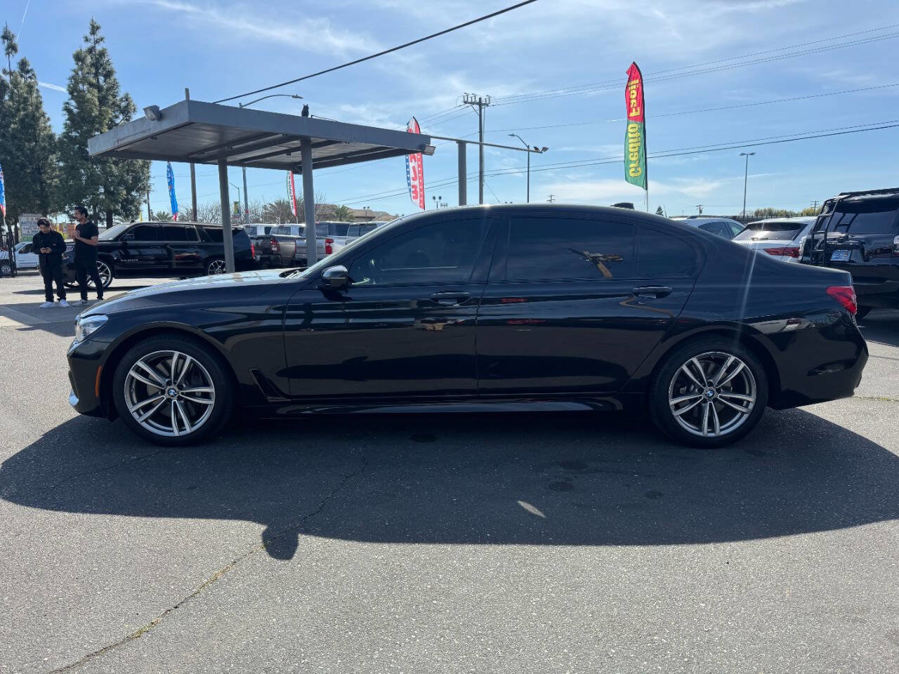 Used 2016 BMW 750i RWD image 9