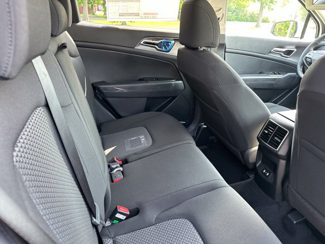 New 2026 Kia Sportage LX w/ LX Convenience Package AWD/4WD image 23