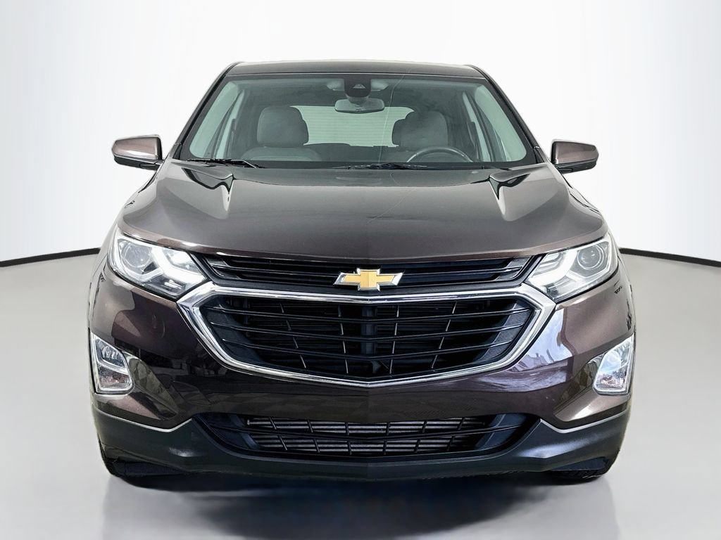 Used 2020 Chevrolet Equinox LT FWD image 2