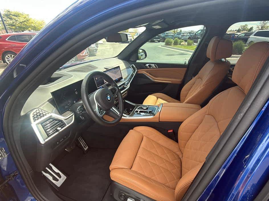 Used 2026 BMW X5 M60i AWD/4WD image 18