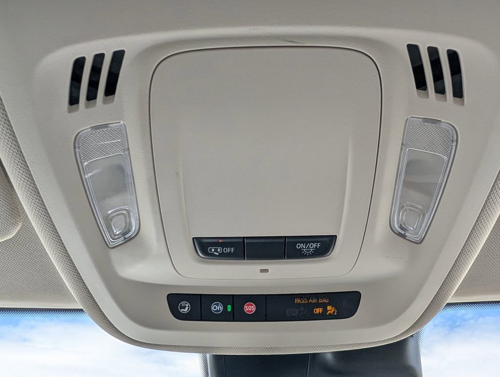 Used 2021 Buick Envision Preferred AWD/4WD image 33