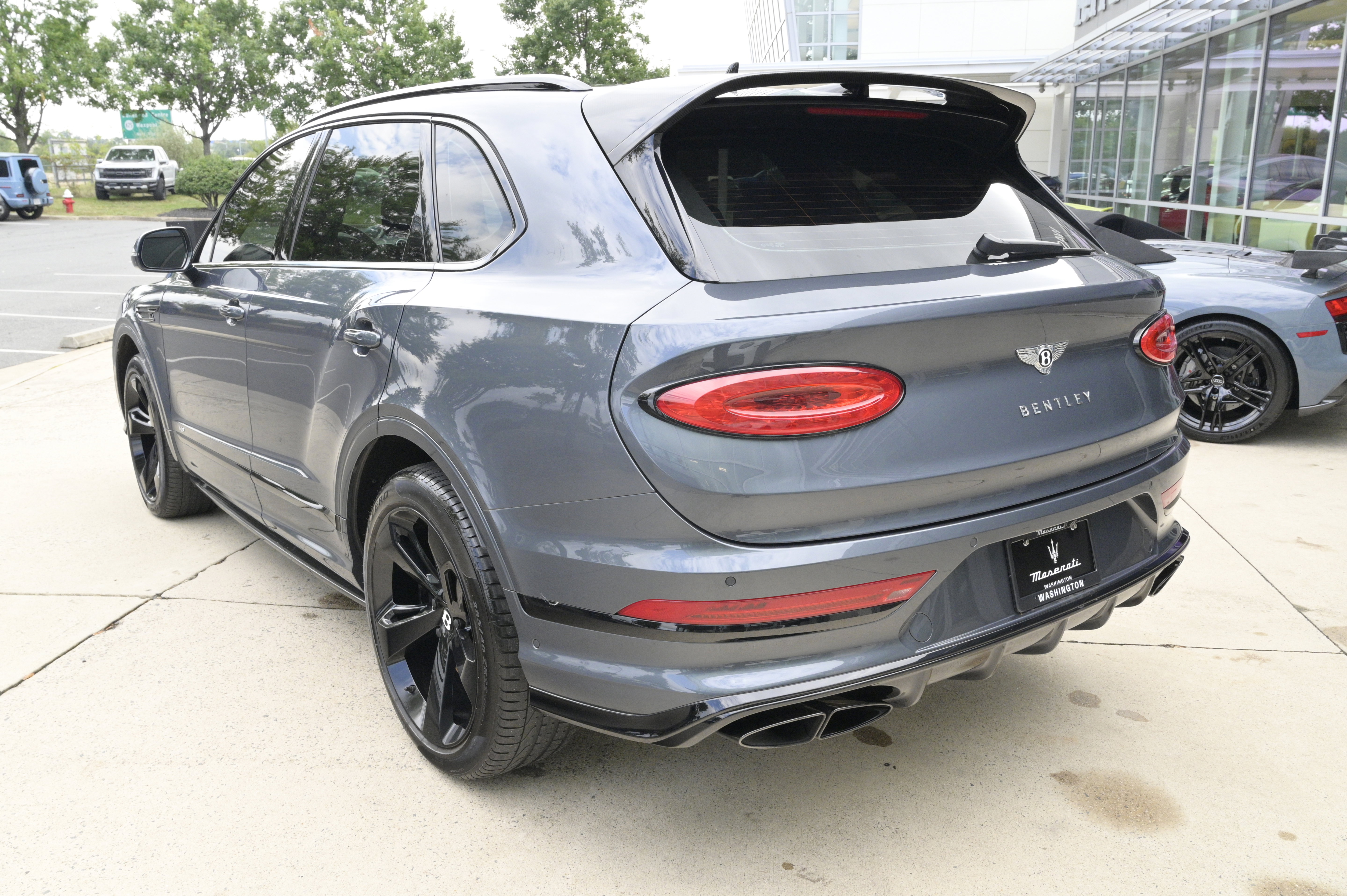 Used 2021 Bentley Bentayga AWD/4WD image 7