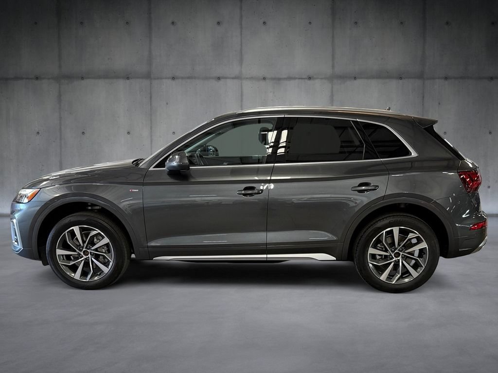 Used 2023 Audi Q5 2.0T Premium Plus w/ Premium Plus Package AWD/4WD image 2