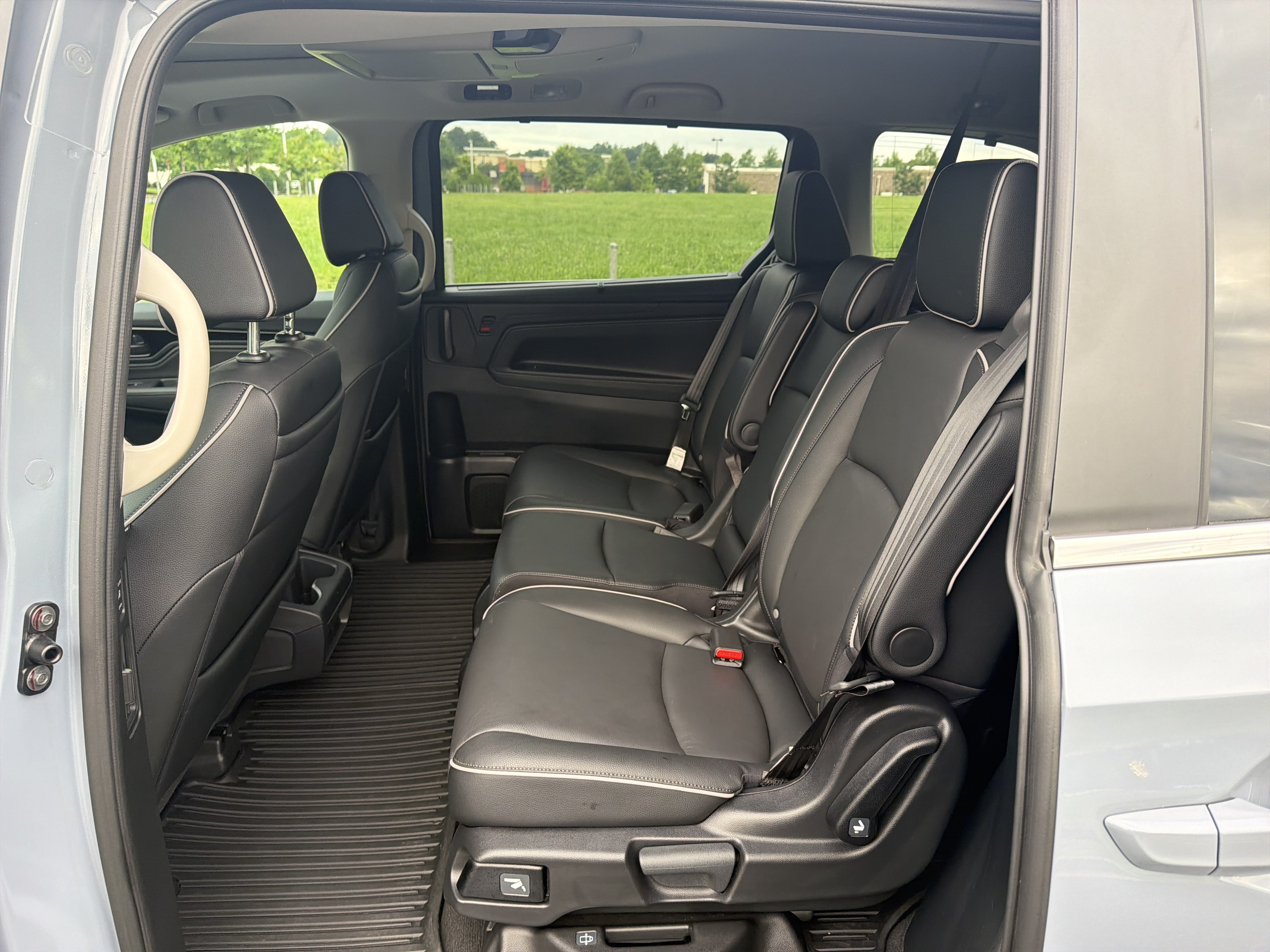 Certified 2025 Honda Odyssey Touring image 26