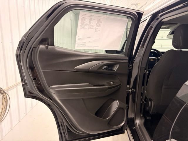 Used 2024 Chevrolet TrailBlazer LS w/ LS Convenience Package AWD/4WD image 12