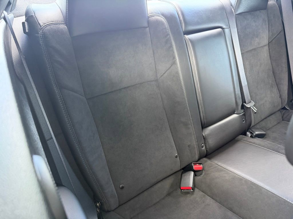 Used 2023 Dodge Challenger R/T w/ Plus Package image 8