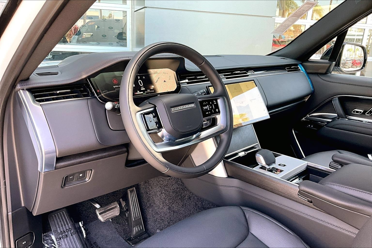 New 2026 Land Rover Range Rover SE AWD/4WD image 6