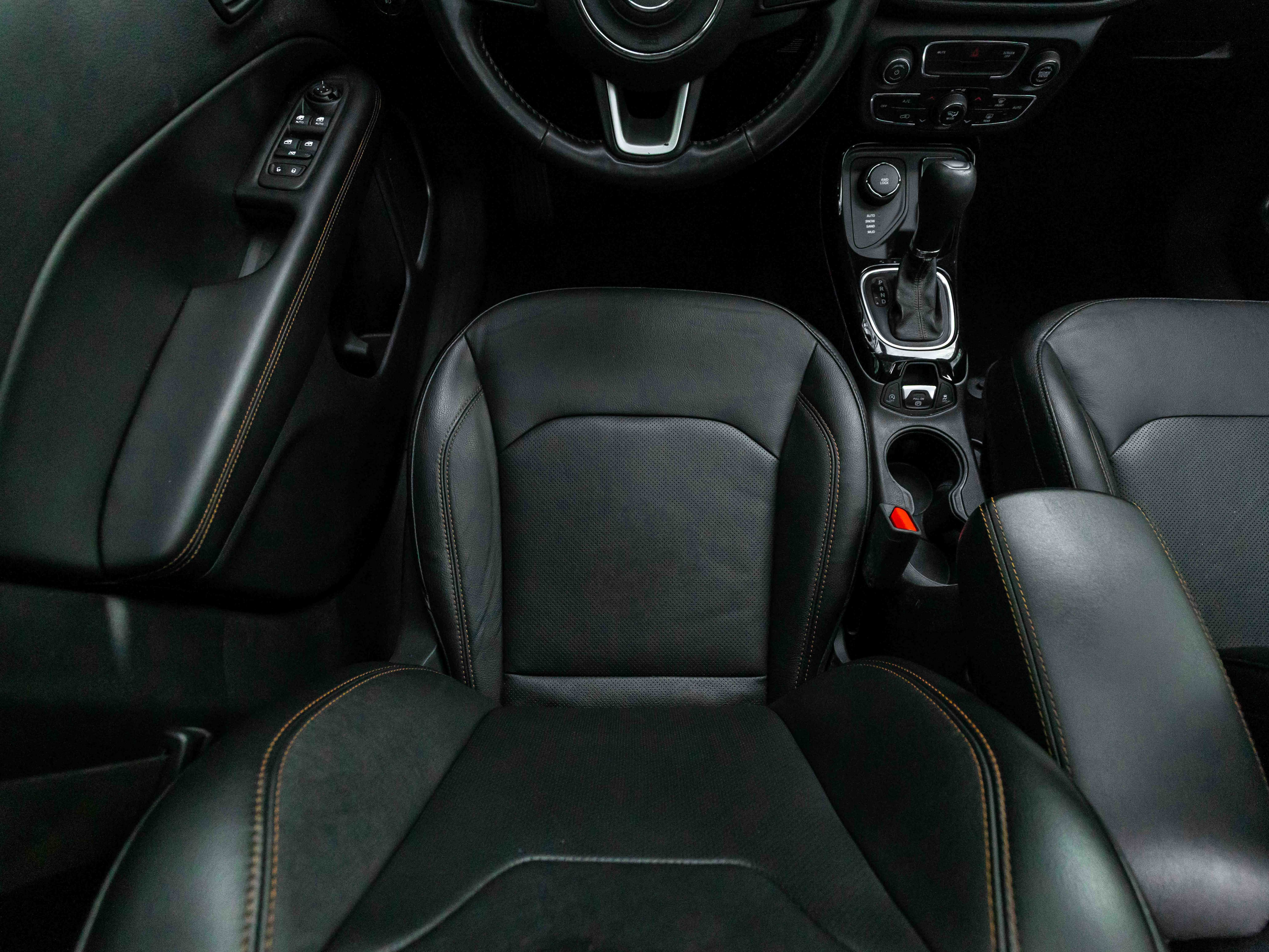 Used 2020 Jeep Compass Limited image 63