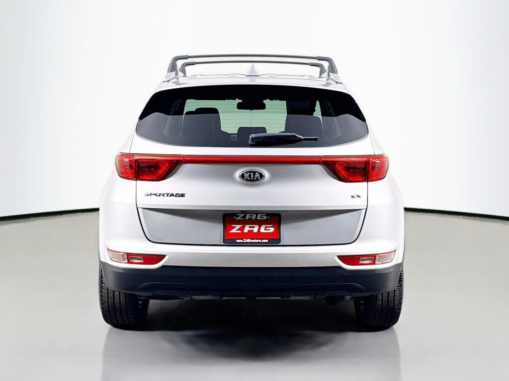 Used 2018 Kia Sportage EX AWD/4WD image 4