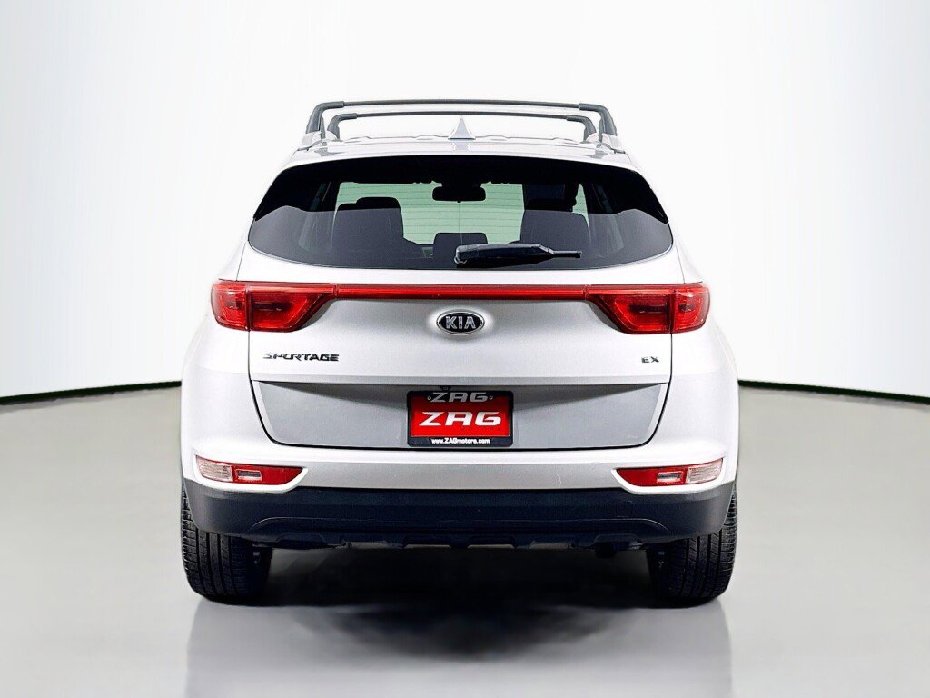 Used 2018 Kia Sportage EX AWD/4WD image 4