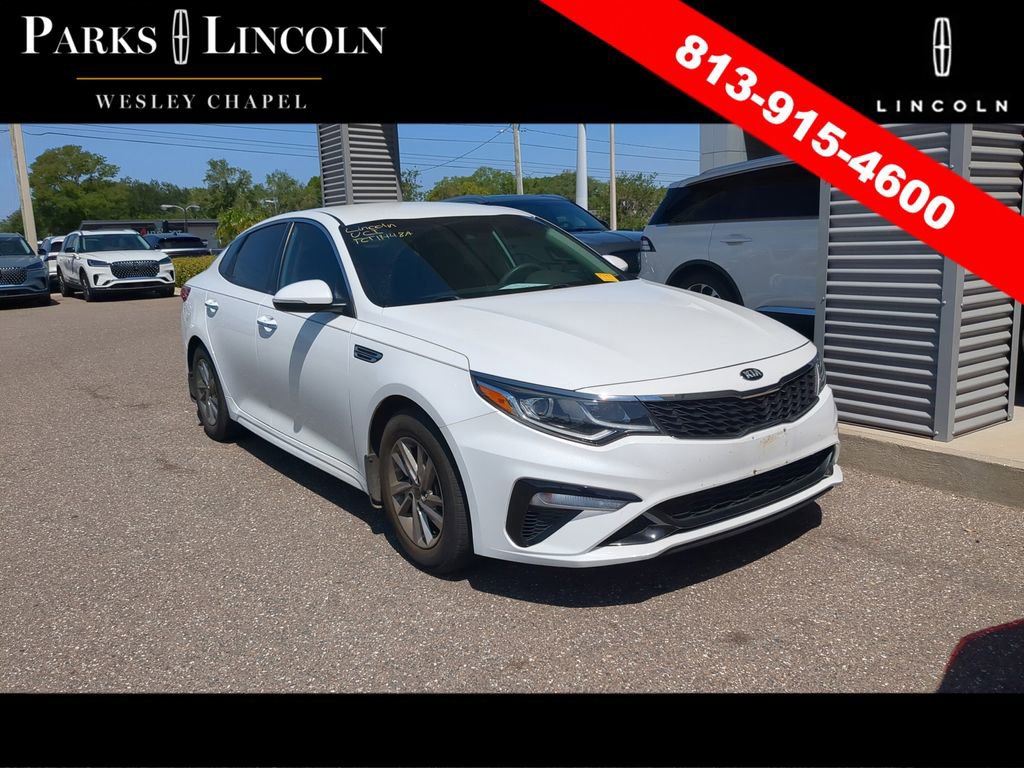 Used 2019 Kia Optima LX image 2