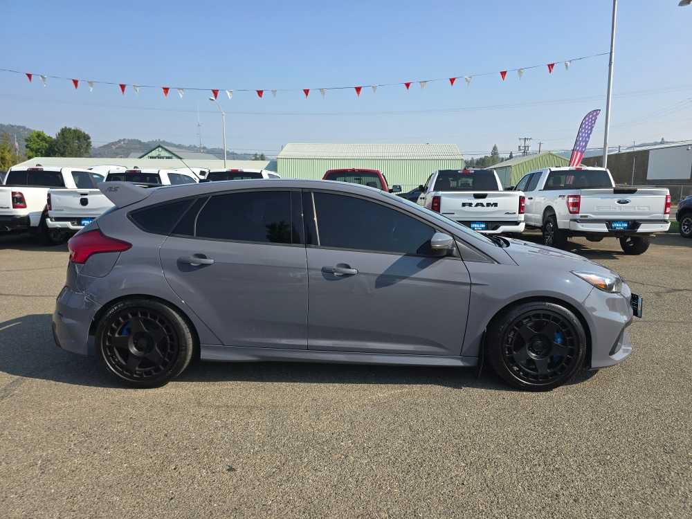 Used 2017 Ford Focus RS AWD/4WD image 6