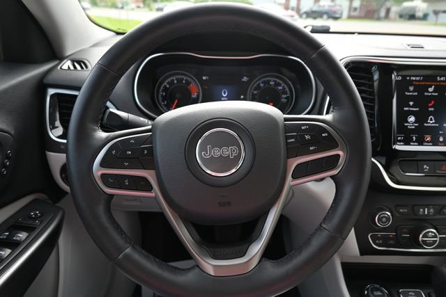 Used 2019 Jeep Cherokee Limited AWD/4WD image 44