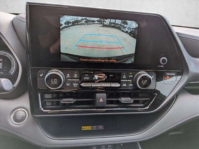 New 2026 Toyota Highlander XSE image 13