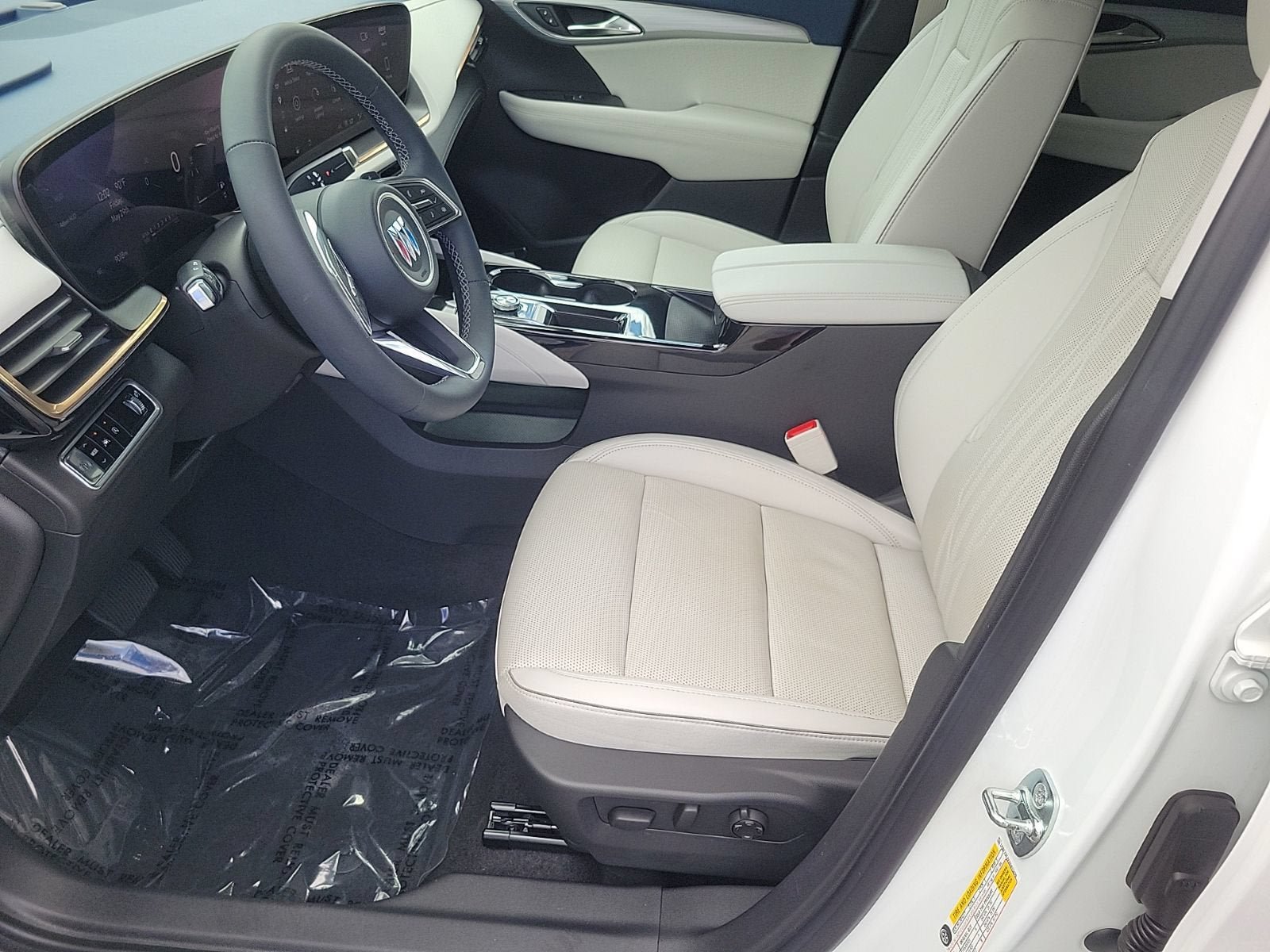 Used 2024 Buick Envision Avenir AWD/4WD image 11