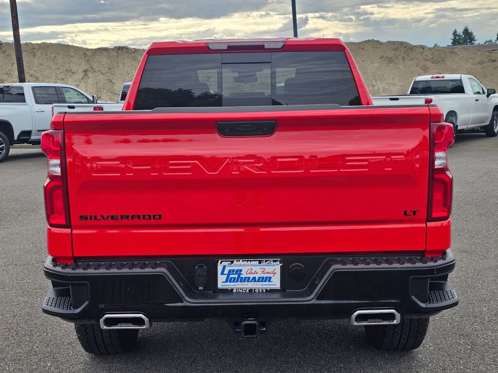 Used 2024 Chevrolet Silverado 1500 LT Trail Boss w/ Convenience Package II AWD/4WD image 6