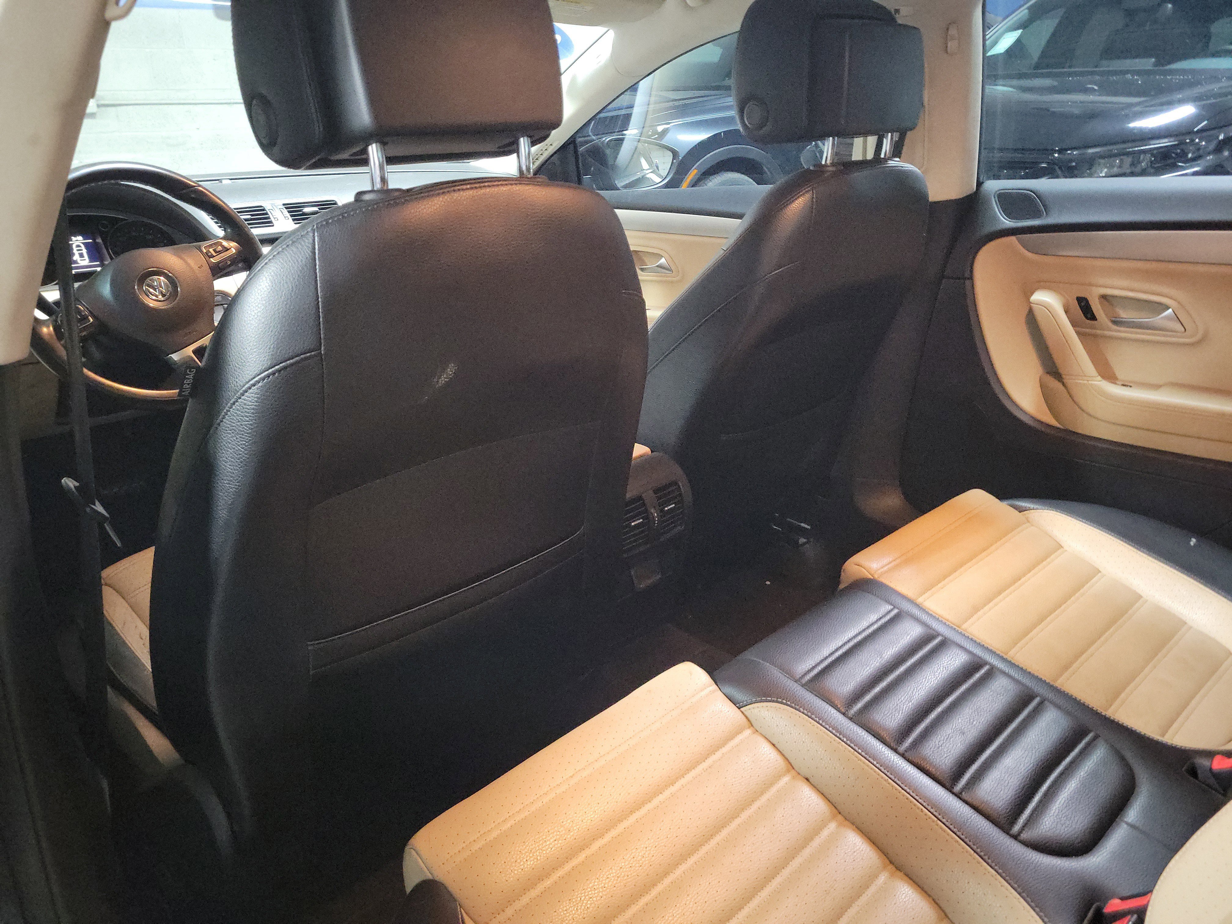 Used 2013 Volkswagen CC Sport Plus image 11