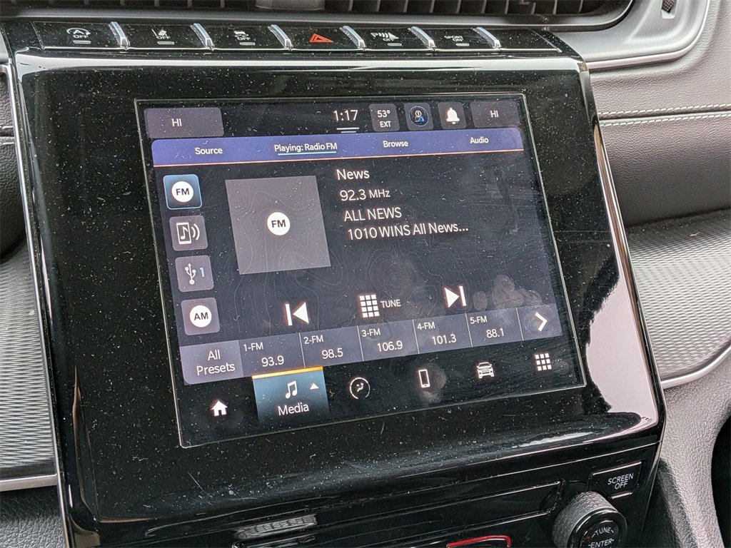 Used 2023 Jeep Grand Cherokee L Laredo image 18