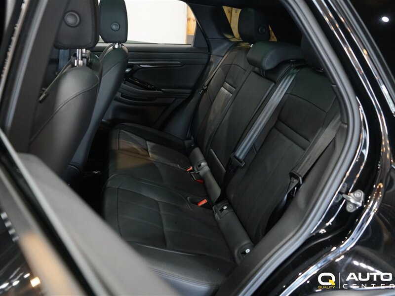 Used 2021 Land Rover Range Rover Evoque R-Dynamic SE AWD/4WD image 28