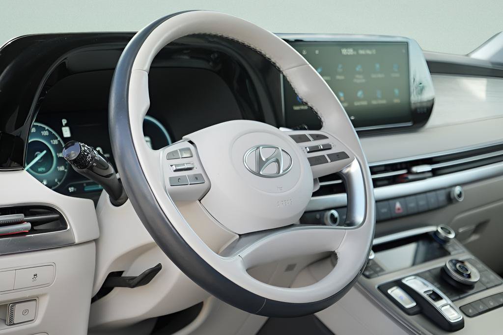 Certified 2024 Hyundai Palisade Calligraphy AWD/4WD image 32