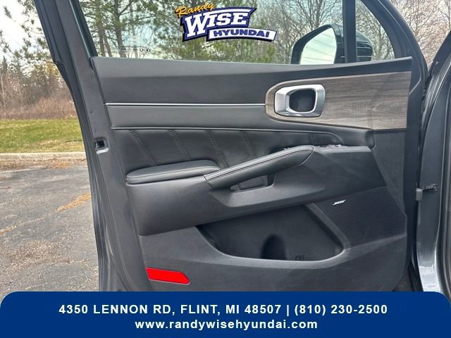 Used 2021 Kia Sorento SX Prestige image 10