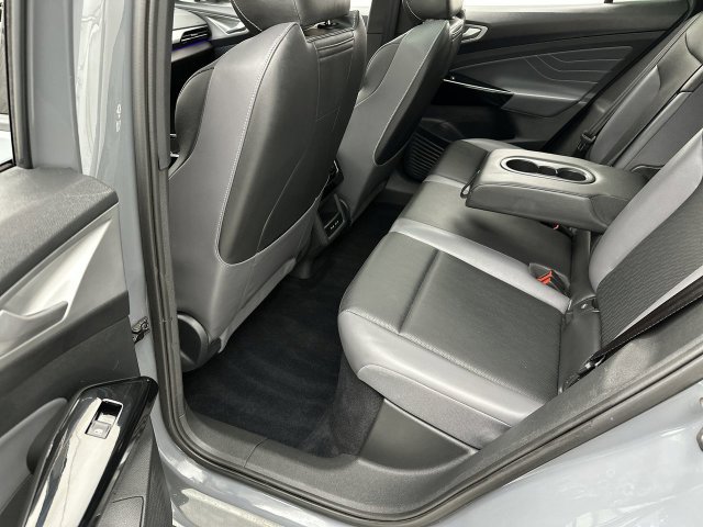 Used 2023 Volkswagen ID.4 Pro S AWD/4WD image 24