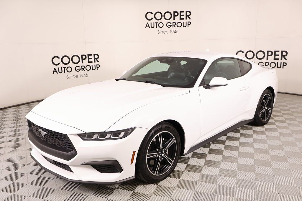 Used 2024 Ford Mustang Premium image 10