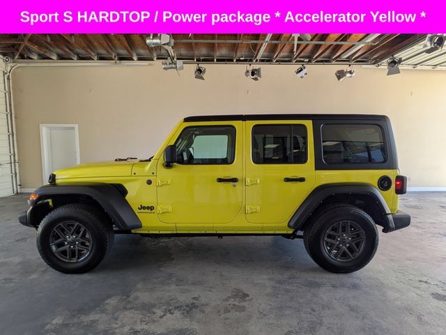 Used 2024 Jeep Wrangler Unlimited Sport AWD/4WD image 7