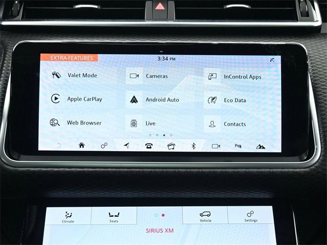 Used 2018 Land Rover Range Rover Velar R-Dynamic SE image 32