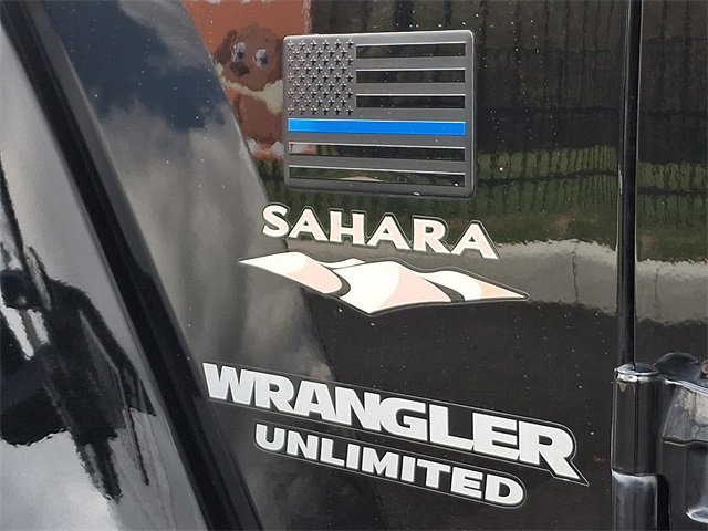 Used 2012 Jeep Wrangler Unlimited Sahara w/ Dual Top Group image 28