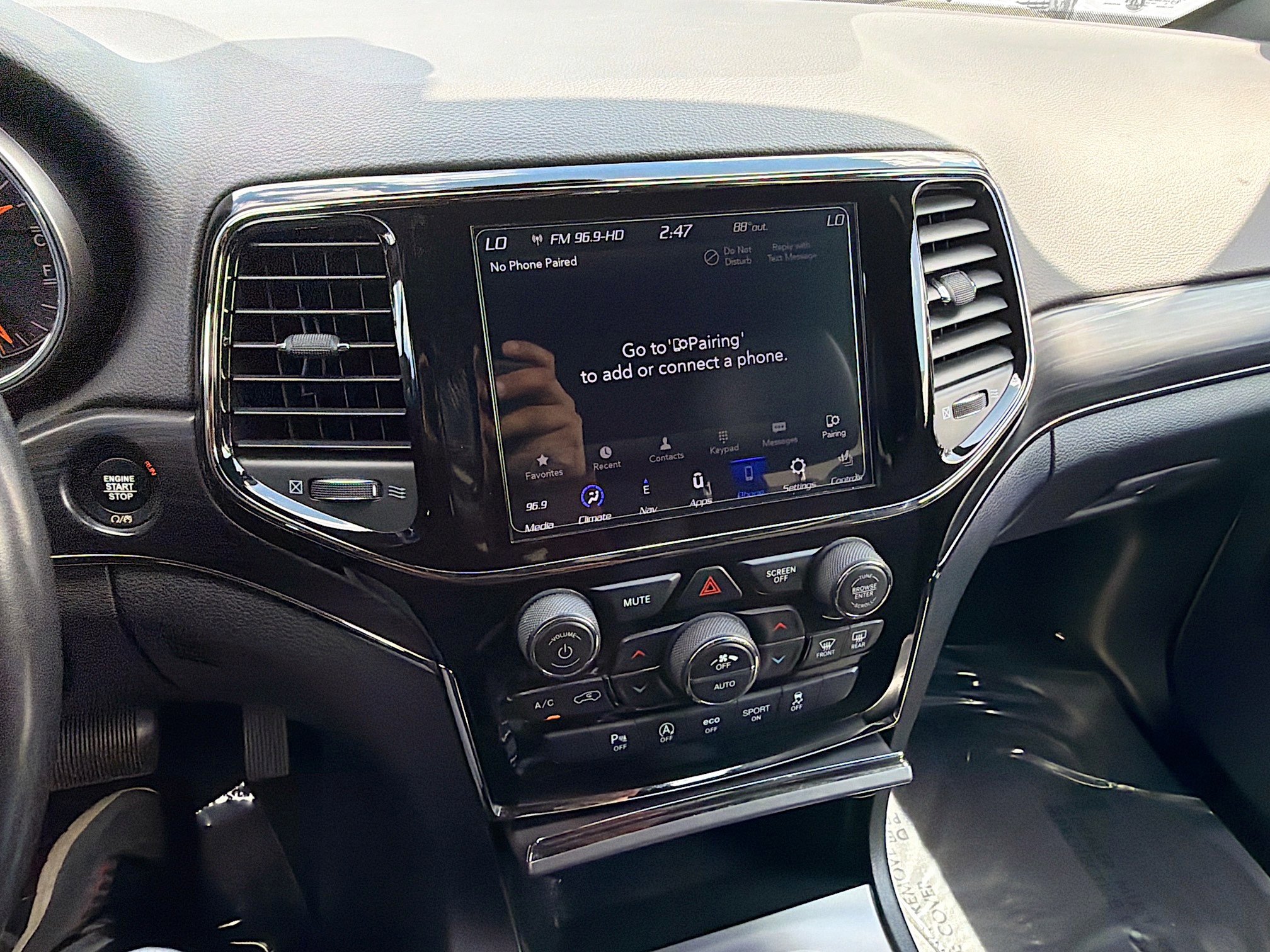 Used 2019 Jeep Grand Cherokee Limited X image 29