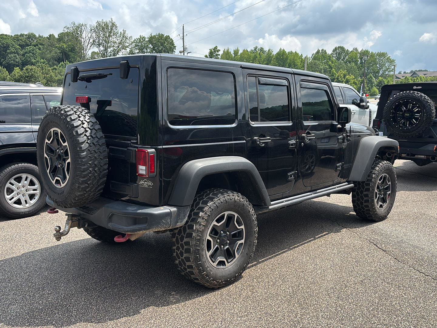Used 2016 Jeep Wrangler Unlimited Rubicon AWD/4WD image 3