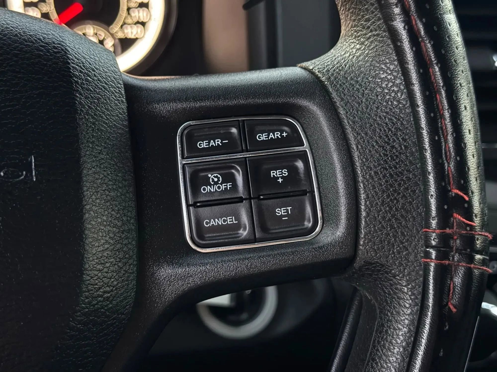 Used 2017 RAM 1500 Express AWD/4WD image 33