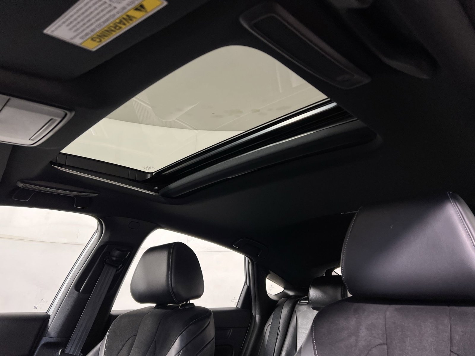 Used 2023 Acura Integra A-Spec image 23