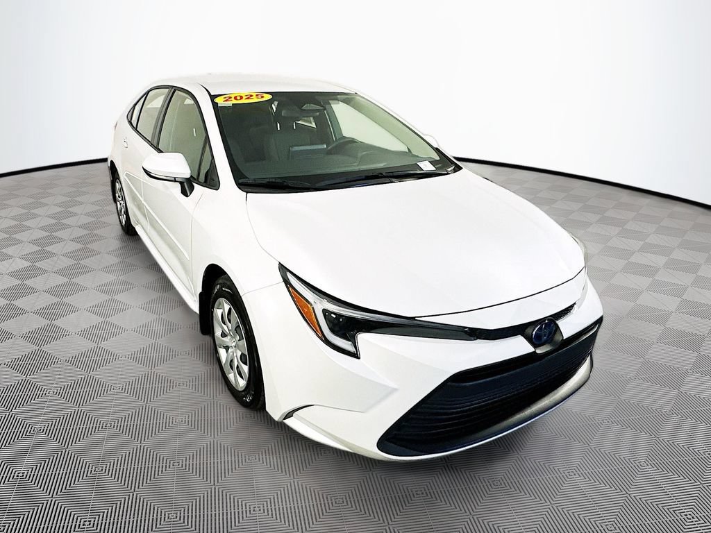 Used 2025 Toyota Corolla Hybrid Sedan FWD video 3