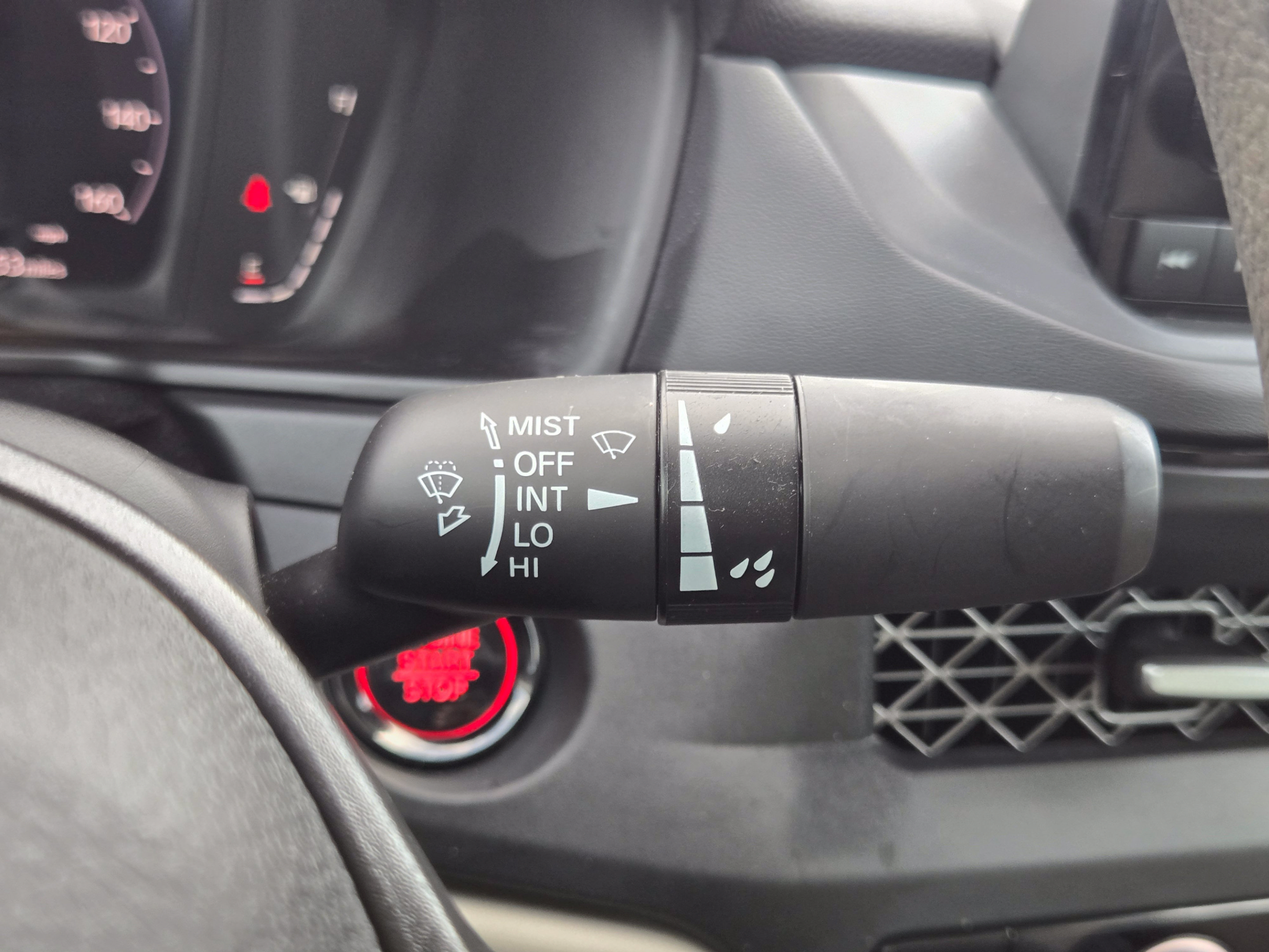 Certified 2025 Honda Accord SE image 18