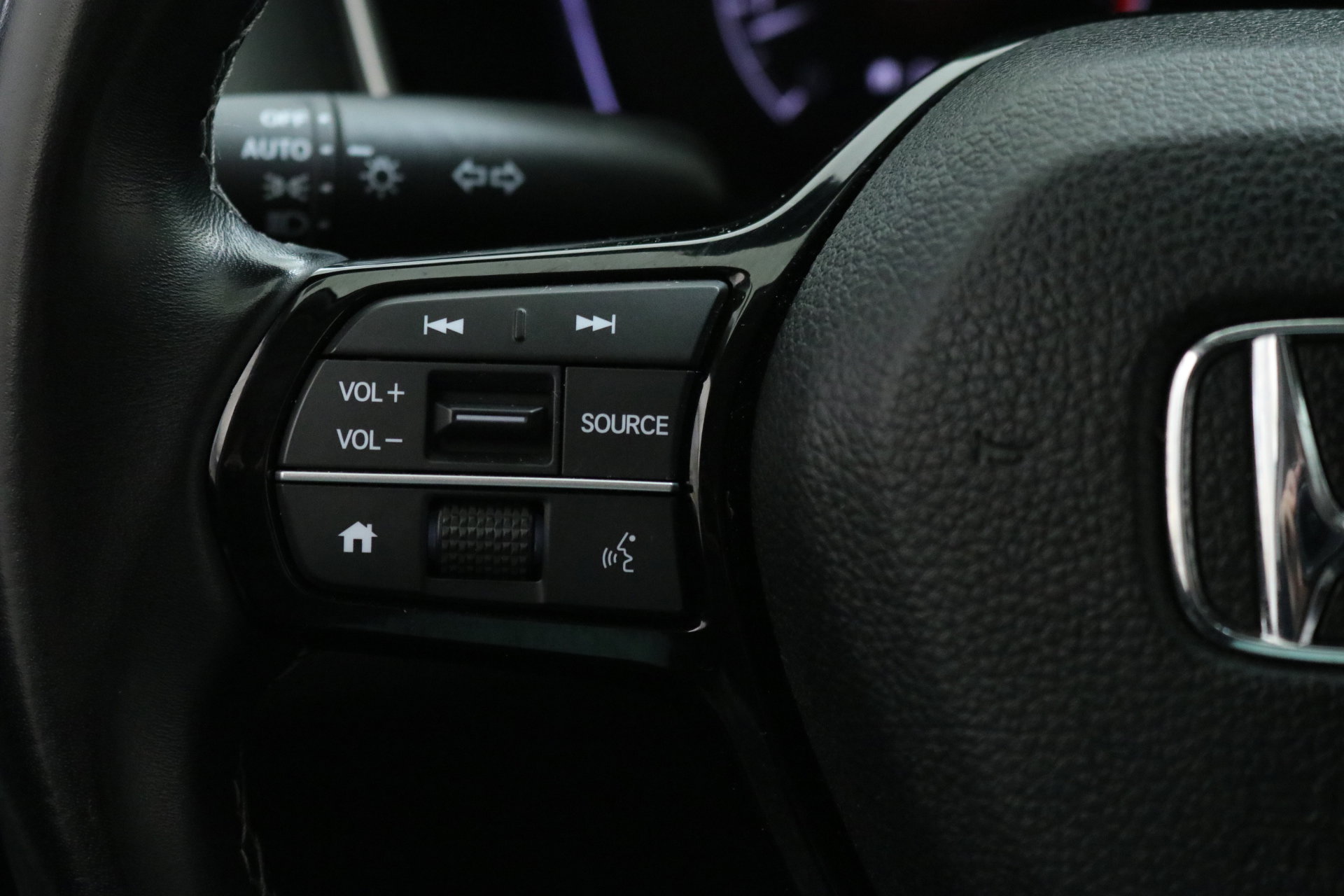 Used 2022 Honda Civic EX-L image 13