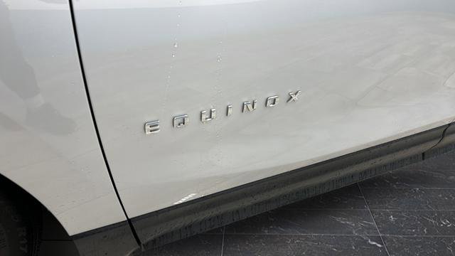 Used 2018 Chevrolet Equinox LT image 34