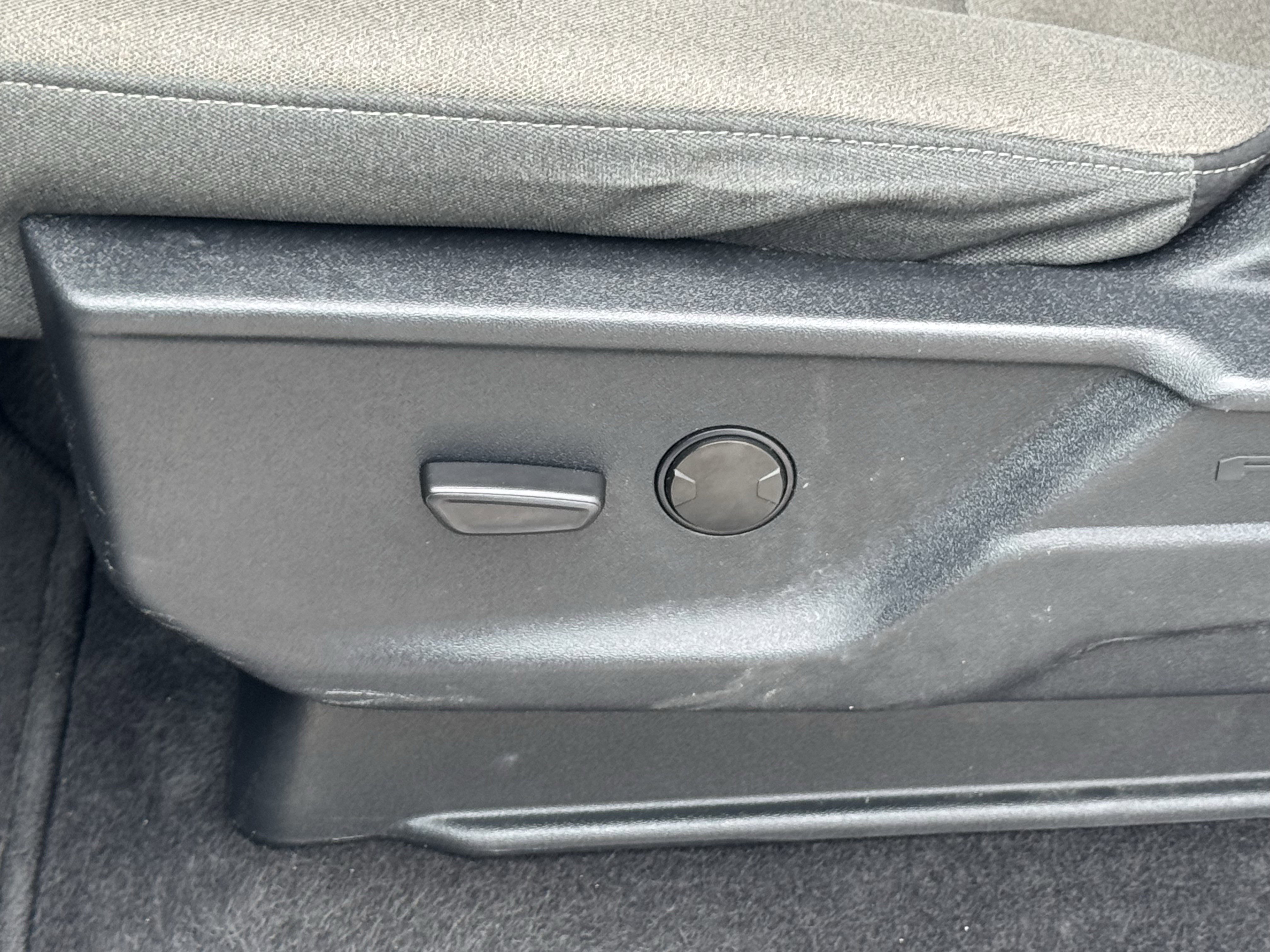 Used 2024 Ford F150 XLT w/ Mobile Office Package image 28