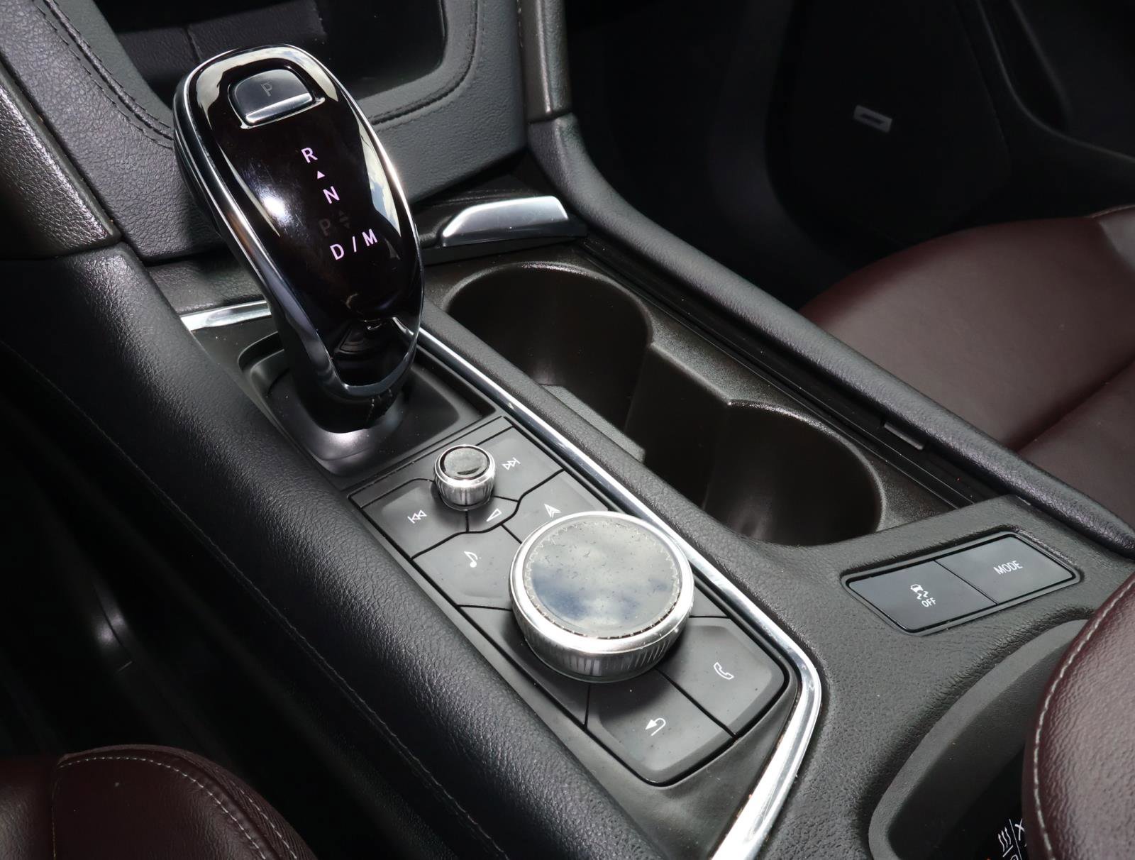 Certified 2024 Cadillac XT6 Premium Luxury image 31